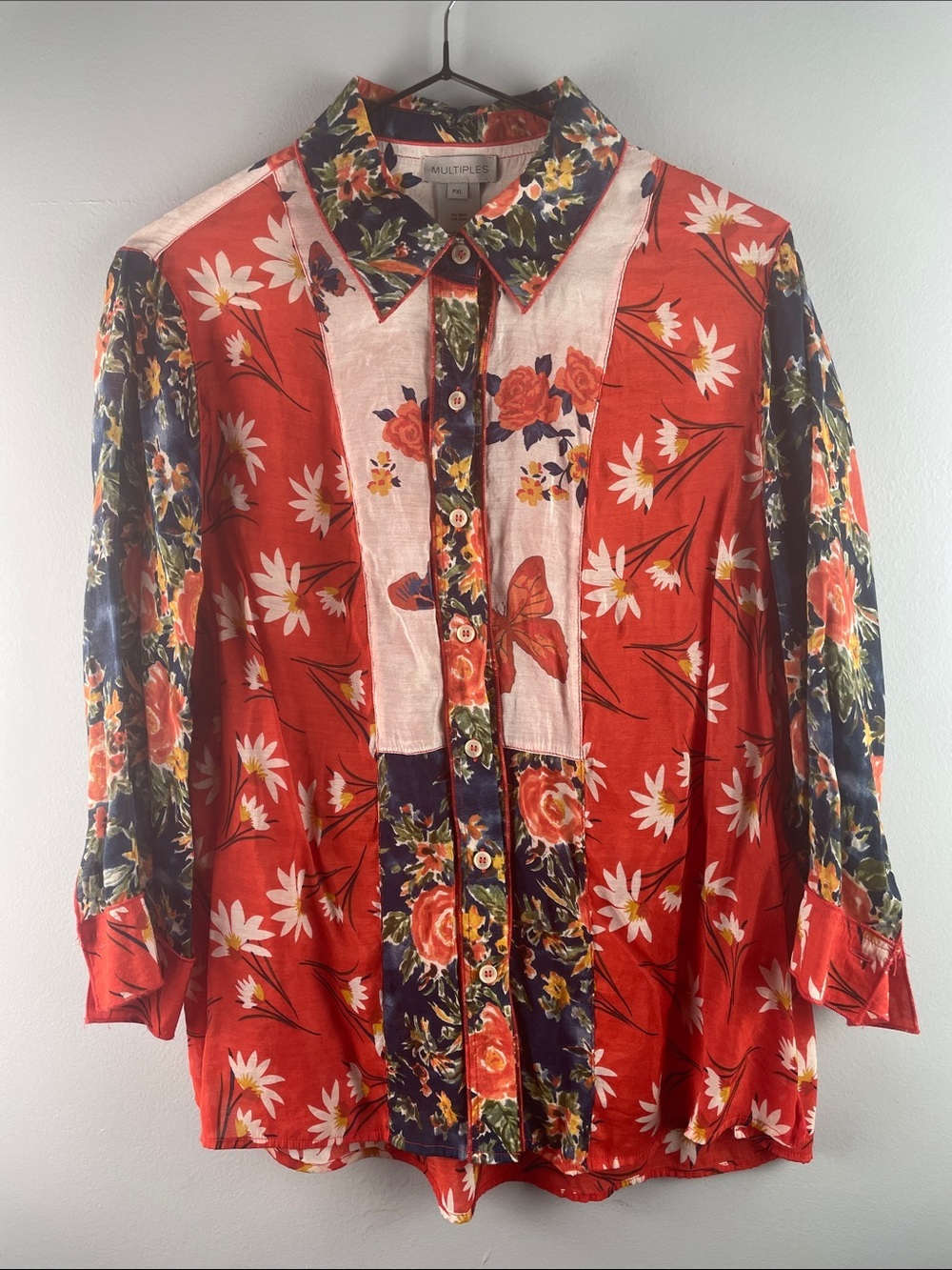 Multiples Floral Button-Up Shirt with Navy Contrast Size PXL
